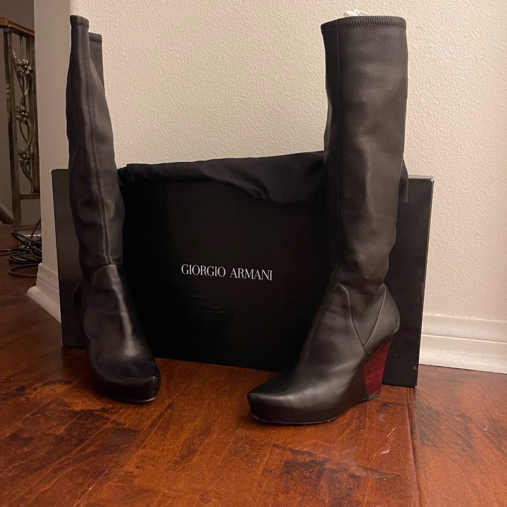 Armani Unique pointed wood wedge boots